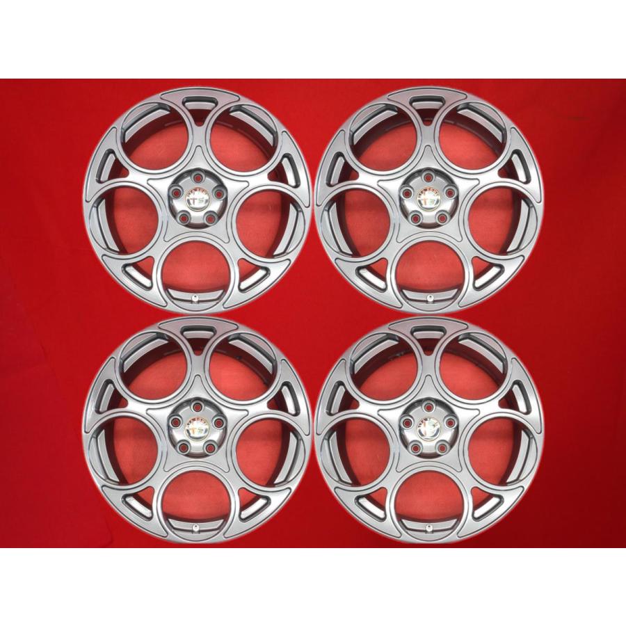 AUTOSTRADA STEEZホイール