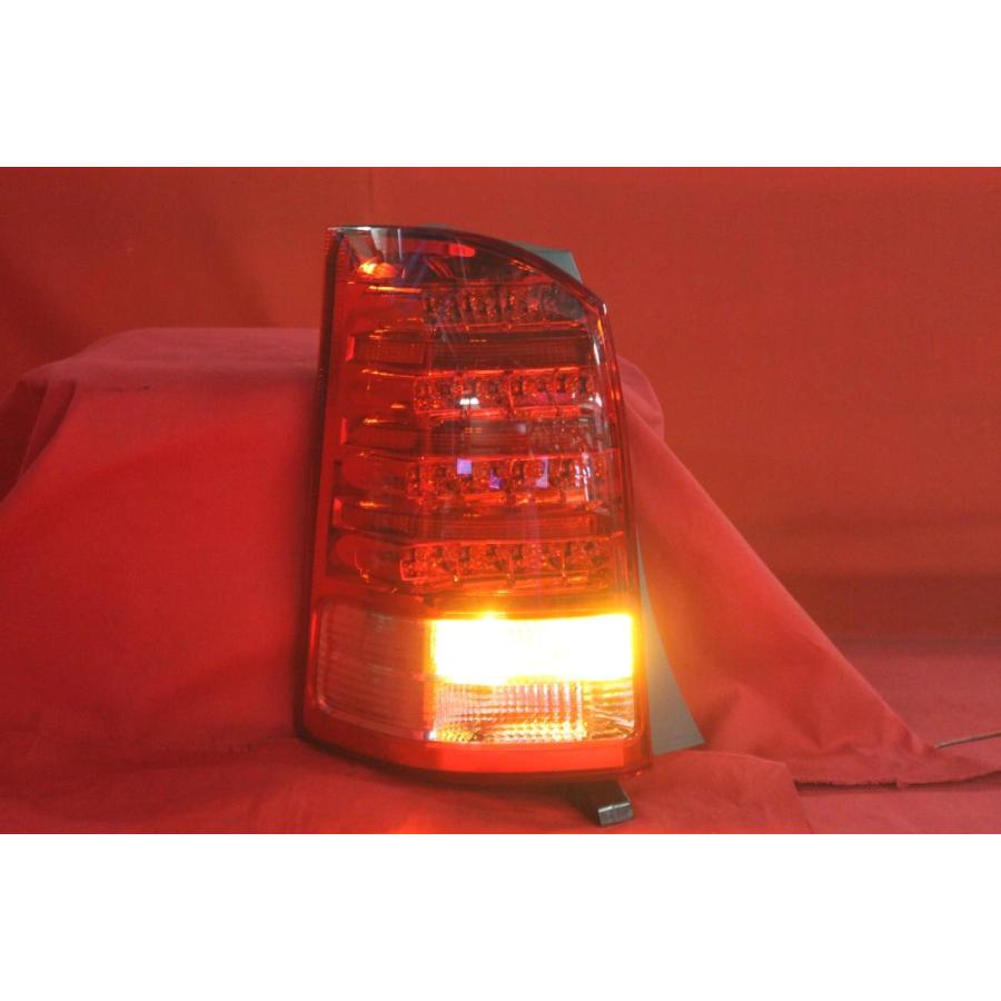 ☆TOYOTA WISH ウィッシュ 10系 純正LEDテール 左だけ！美品!! ☆jaero