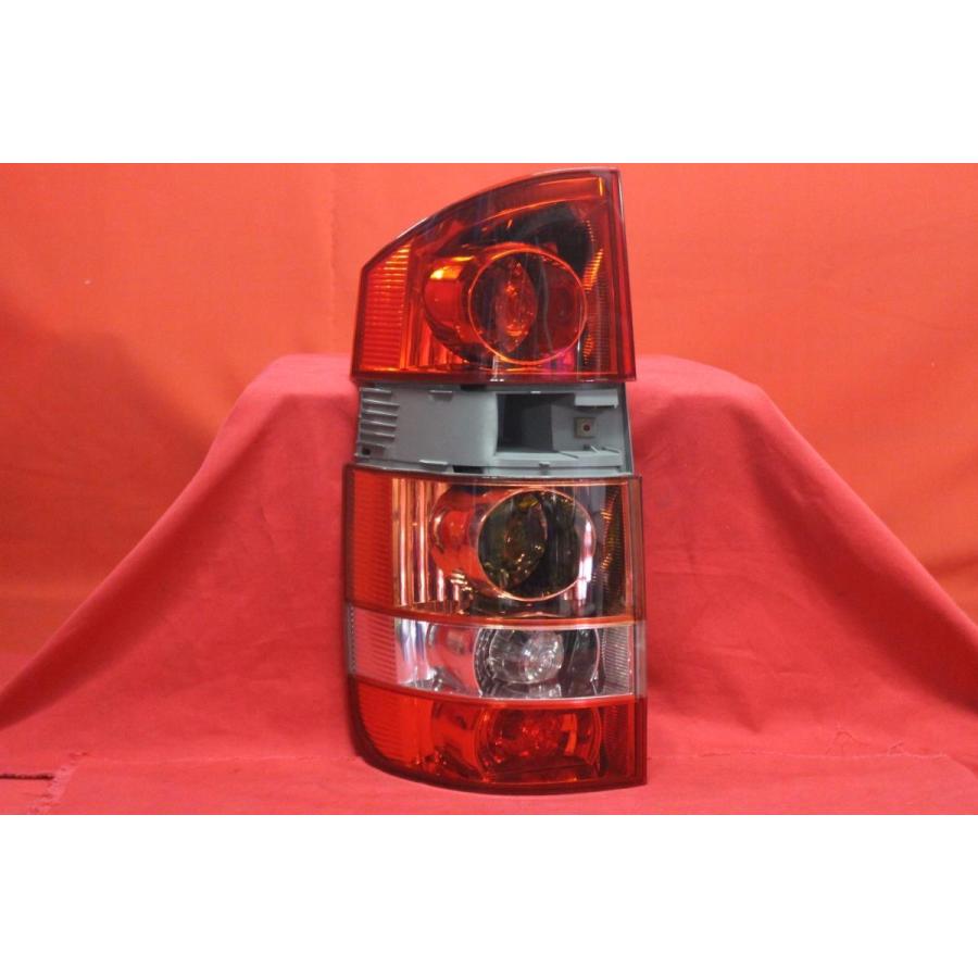 ☆TOYOTA ノア 60系 前期 純正テール 左だけ 美品!! ICHIKOH 28-158