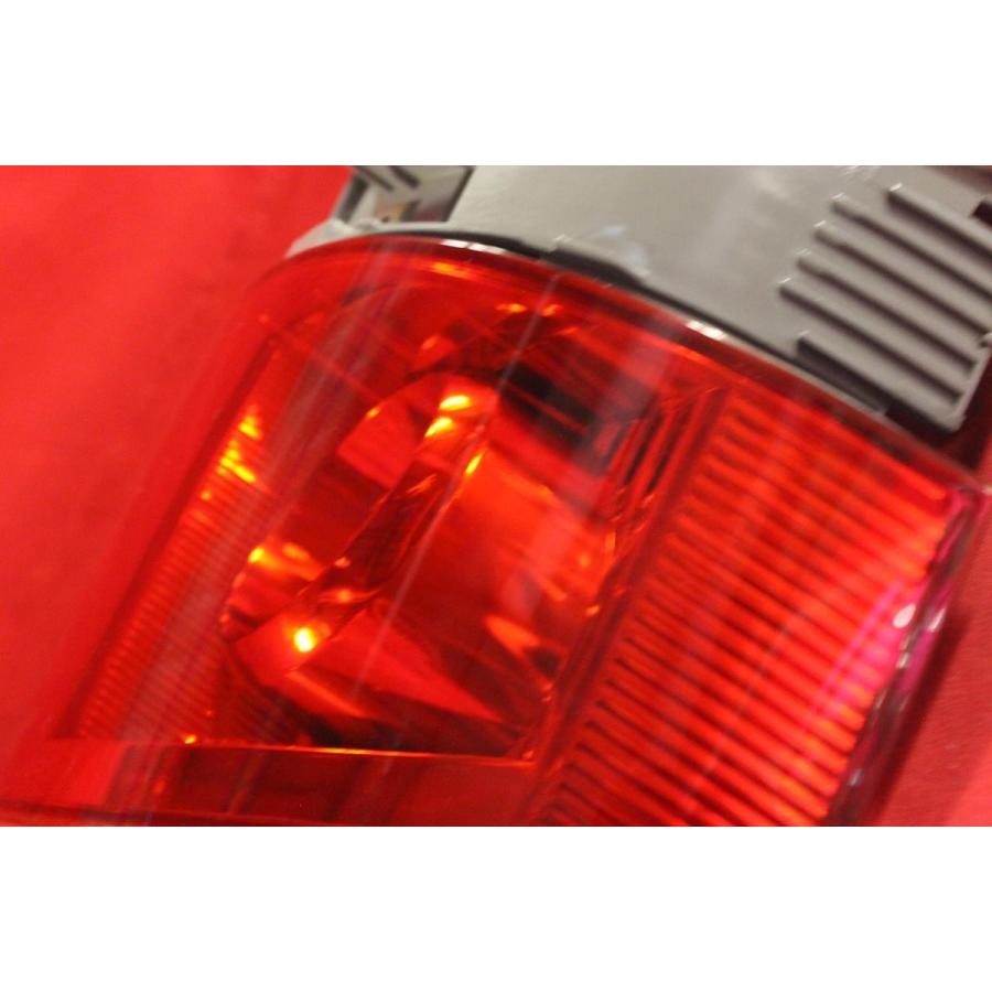 ☆TOYOTA ノア 60系 前期 純正テール 左だけ 美品!! ICHIKOH 28-158