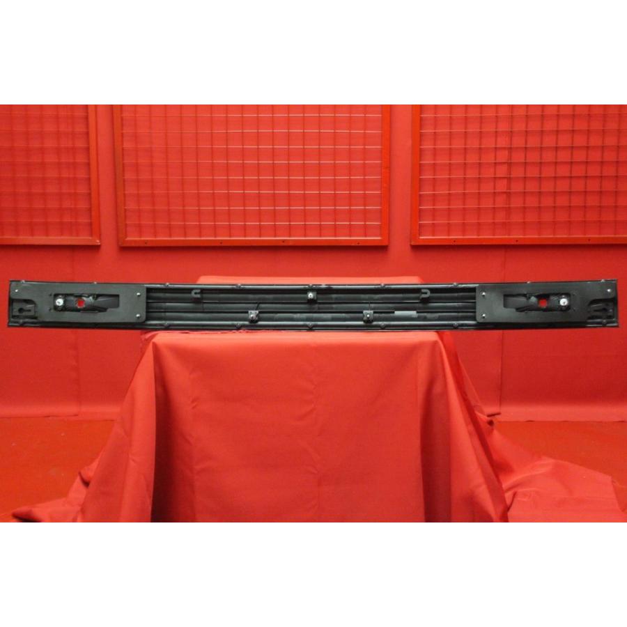 ☆NISSAN エルグランド E51 後期 純正リアガーニッシュ 美品!! ICHIKOH
