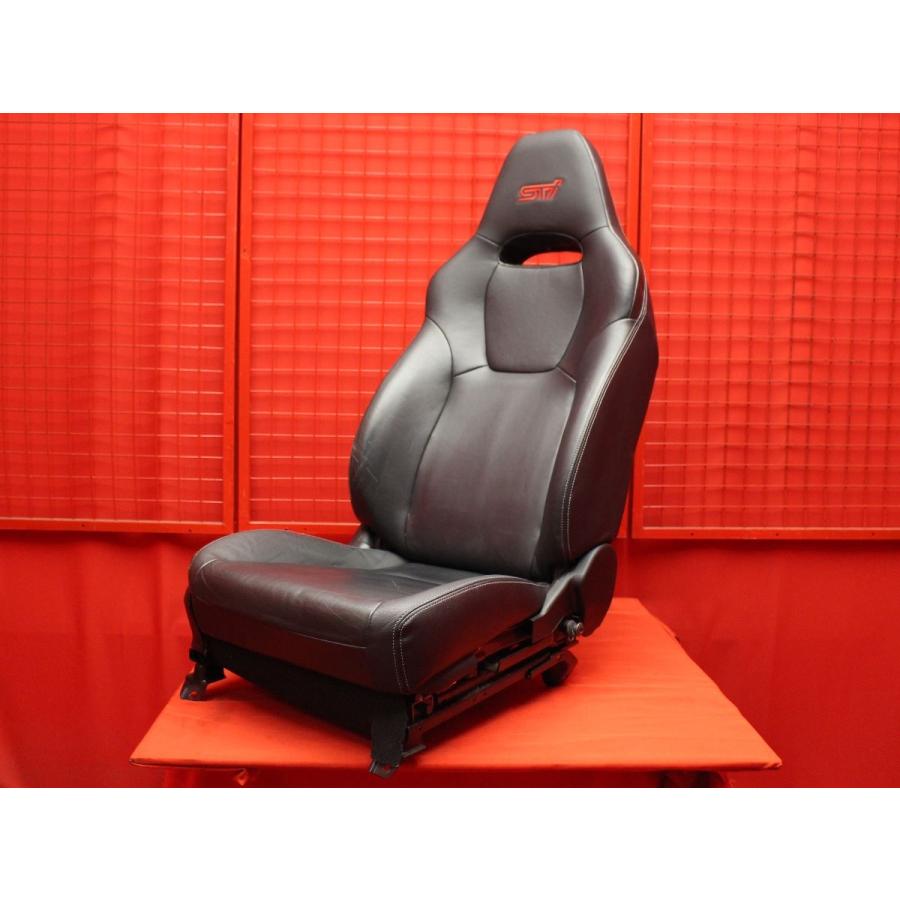 インプレッサ 純正シート