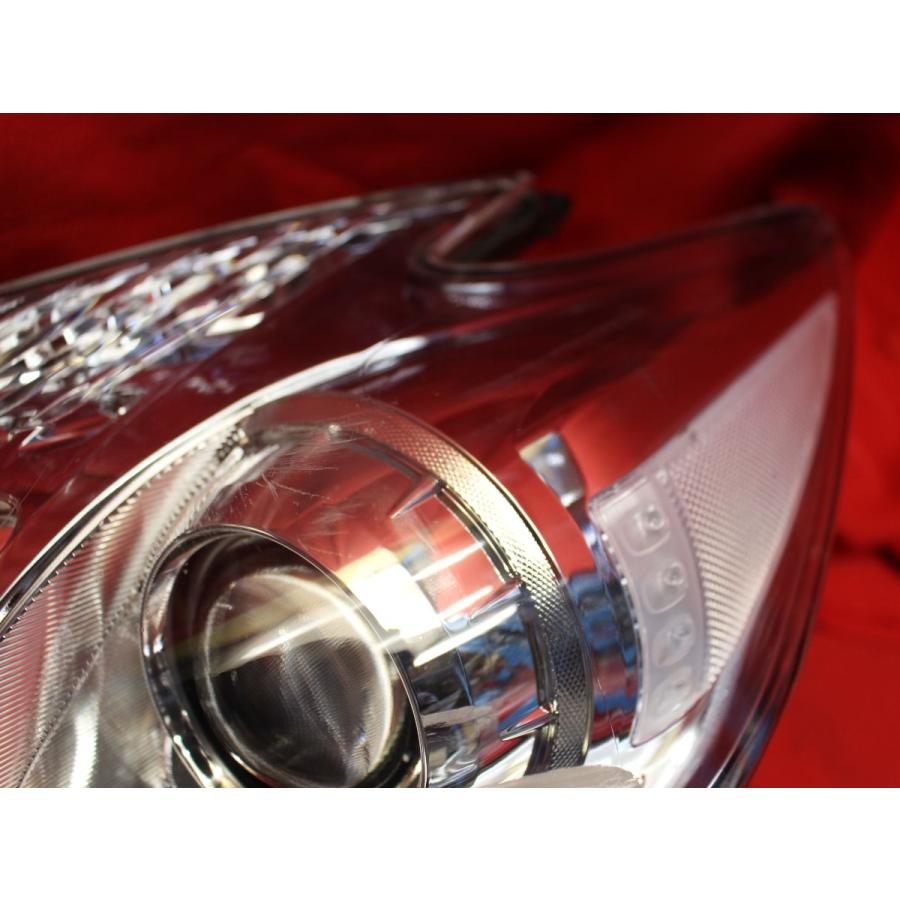 ☆TOYOTA PRIUS トヨタ プリウス 30系 前期 純正ヘッドライト ハロゲン