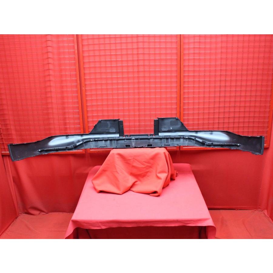 ☆美品！トヨタ クラウンクロスオーバー 純正リアバンパースポイラー
