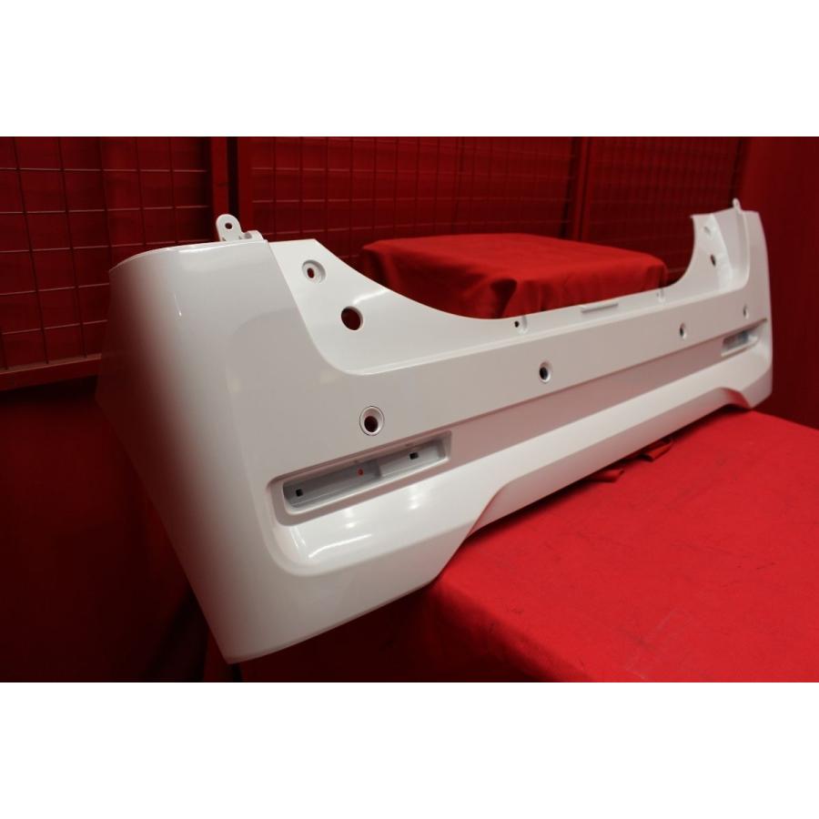 ☆NISSAN ニッサン ルークス BB1A BB5A 純正リアバンパー 85022 7UA-0