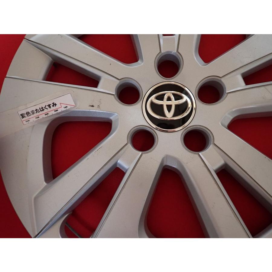トヨタ 50プリウス15インチ フルホイールキャップ 4枚セット プリウス(2015～2022)(TOYOTA)のカスタム ホイールキャップ4枚セット