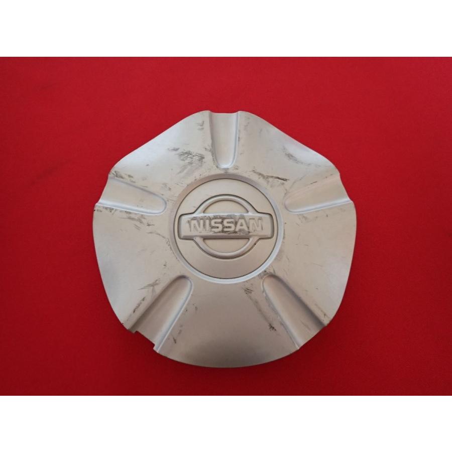 日産サニー純正ホイールキャップ 1枚 ニッサン サニー？ 純正 中古 ホイール センターキャップ センター