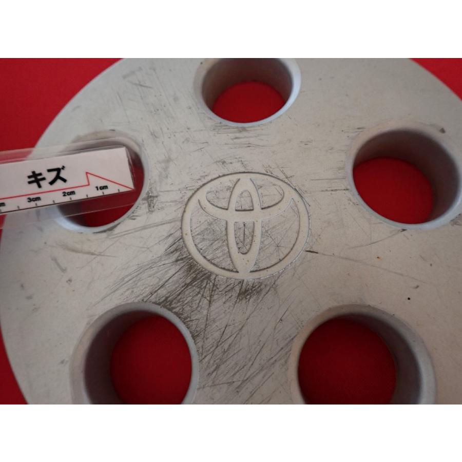 1枚 トヨタ 100系 ハイエース？ 純正 中古 ホイール センターキャップ 