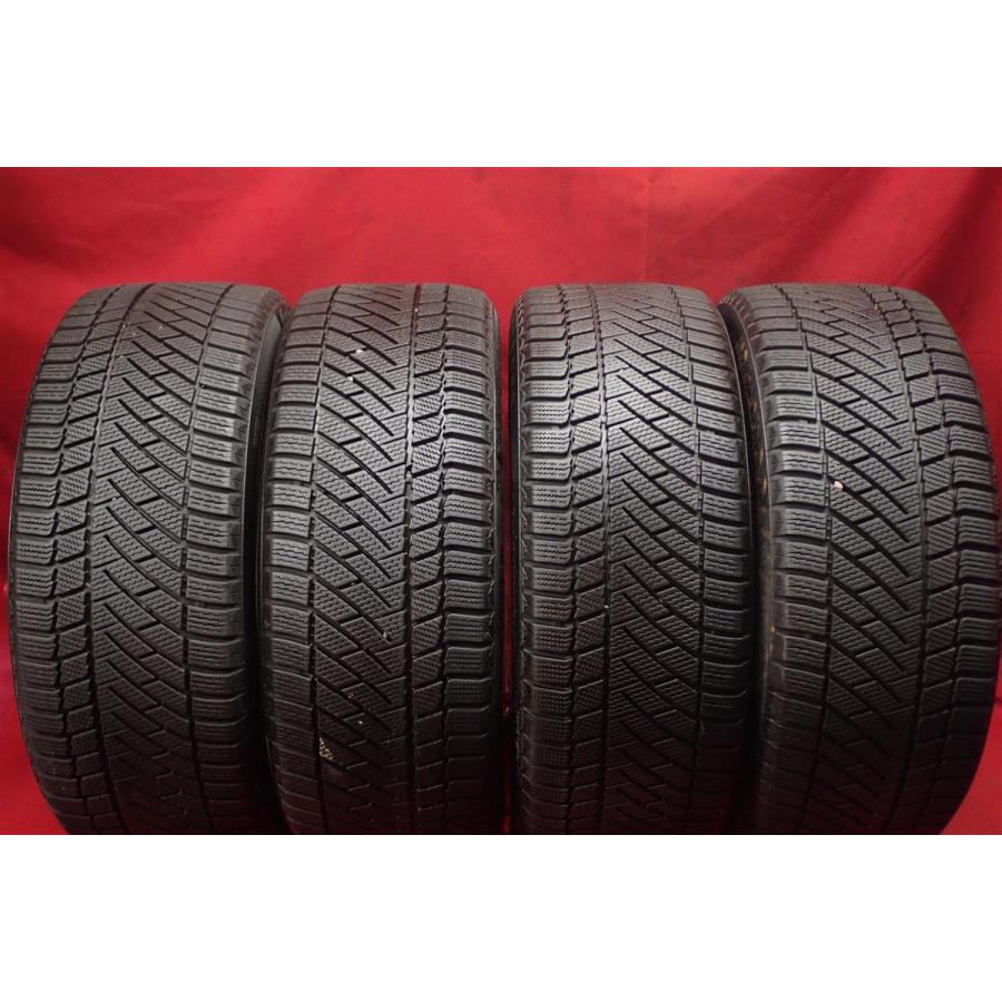 欧州車に人気】225/45R18 95T スタッドレスタイヤ 4本セット 