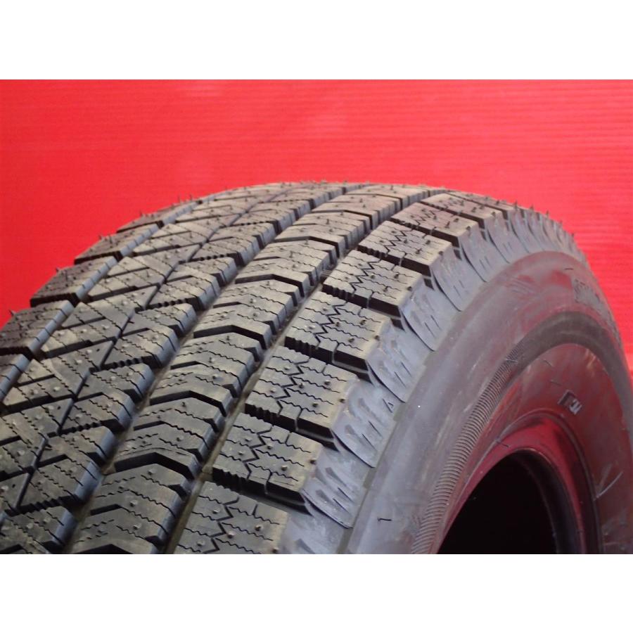 未使用品 人気モデル】195/65R16 92Q スタッドレスタイヤ 単品1本 