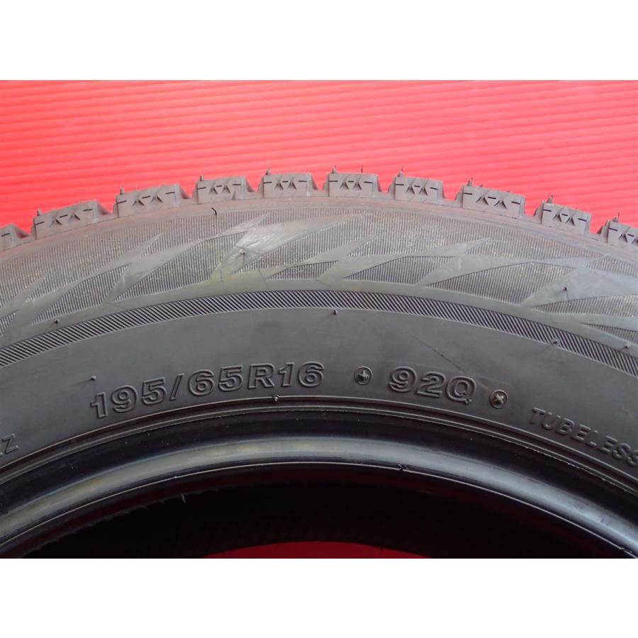 未使用品 人気モデル】195/65R16 92Q スタッドレスタイヤ 単品1本 