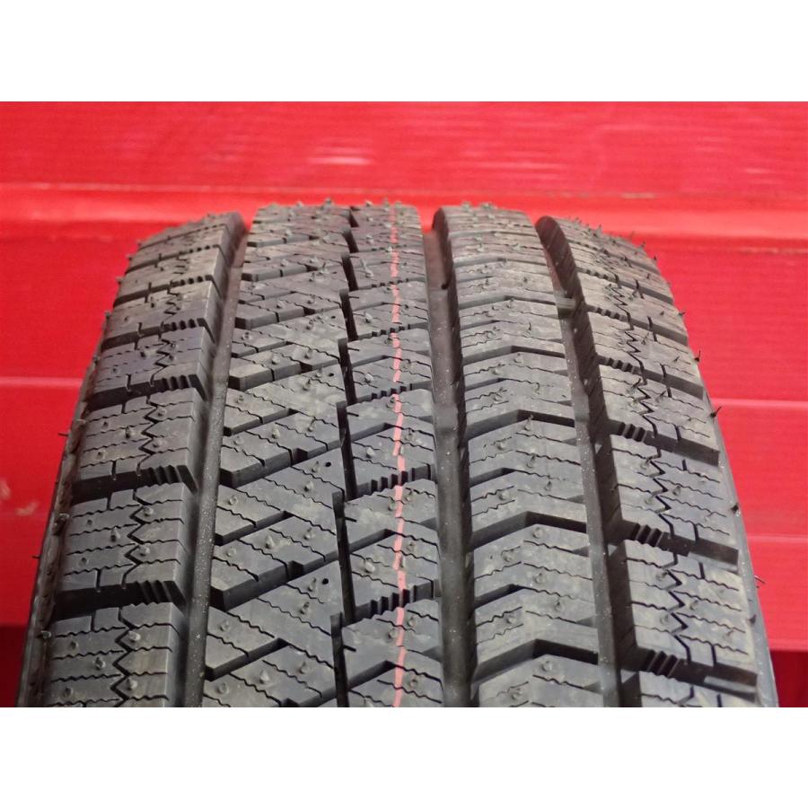 未使用品】175/70R13 82Q スタッドレスタイヤ 単品1本《ブリヂストン 