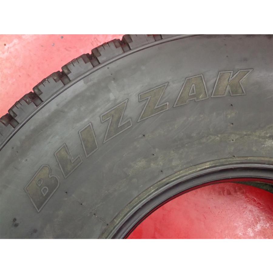 希少品 激レアサイズ】37×12.50R17.5LT 8PR スタッドレスタイヤ 4本