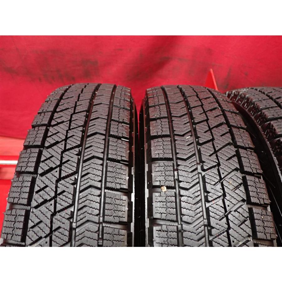 バリ溝 希少サイズ】135/80R12 68Q 冬用 スタッドレスタイヤ 4本セット 