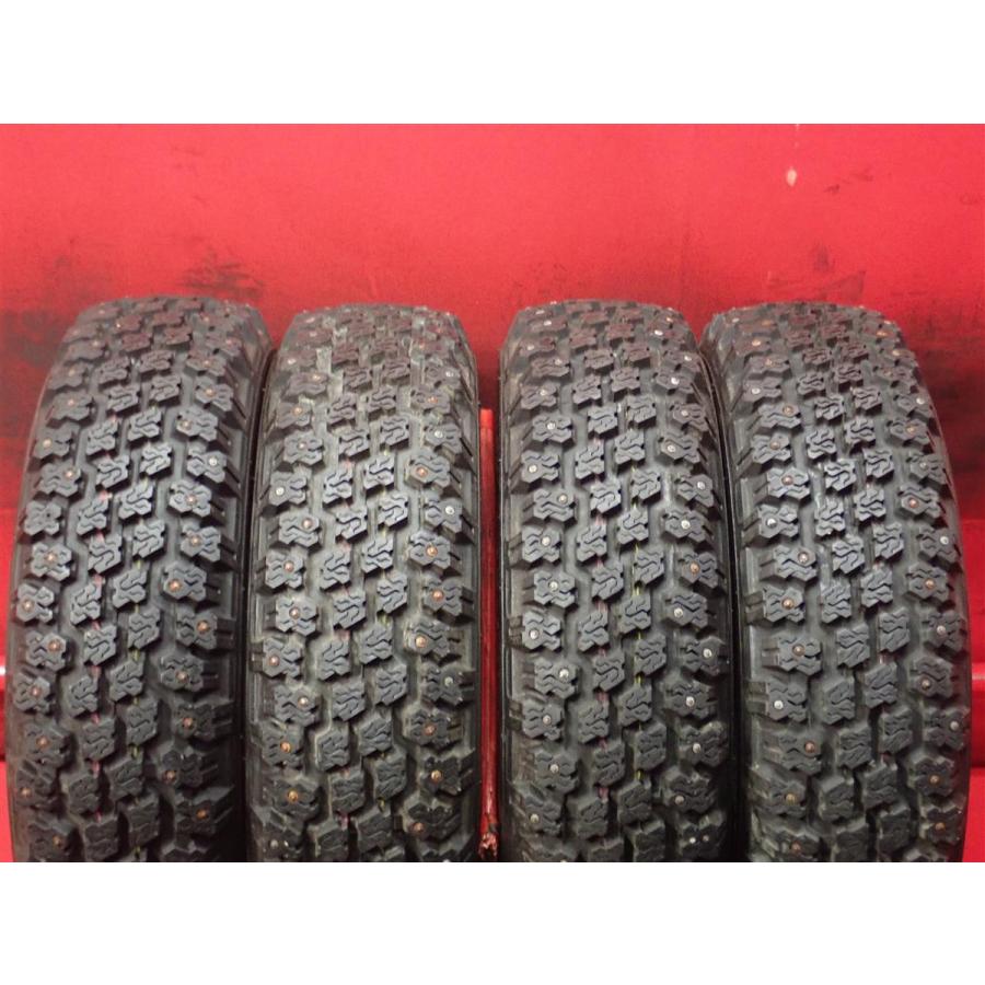 中古スパイクタイヤ 165SR13 4本セット トーヨー Zラジアル 28 中古スパイクタイヤ 165SR13 4本セット トーヨー Zラジアル 28