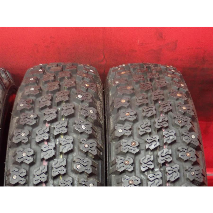 中古スパイクタイヤ 165SR13 4本セット トーヨー Zラジアル 28 中古スパイクタイヤ 165SR13 4本セット トーヨー Zラジアル 28