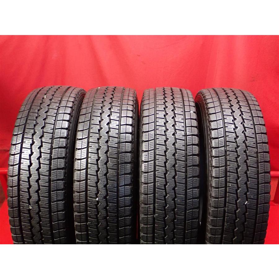 ①2019年製　ダンロップ　スタッドレス　195 80 15 ハイエース ダンロップ2019年製スタッドレス195/80R15 4本ハイエース