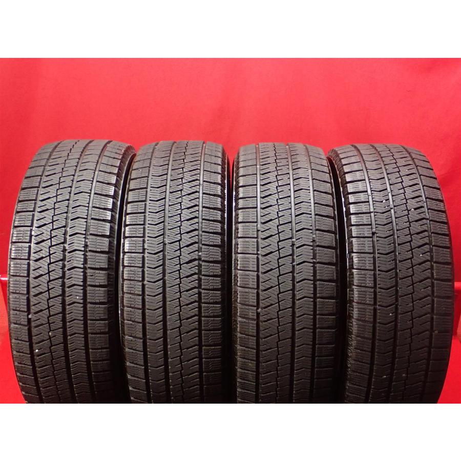 希少サイズ 人気モデル】215/55R18 95Q スタッドレスタイヤ 4本セット 