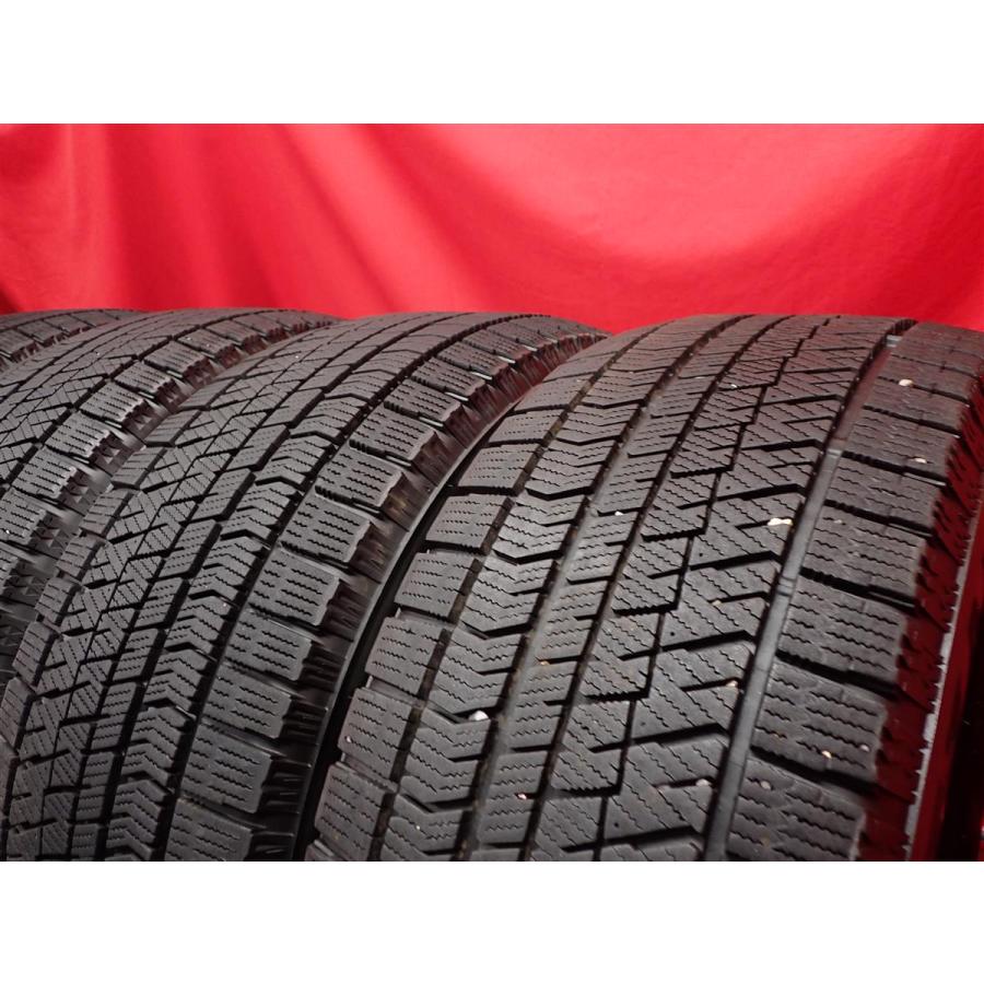 人気モデル お値打ち品】225/55R17 97Q スタッドレスタイヤ 4本セット 