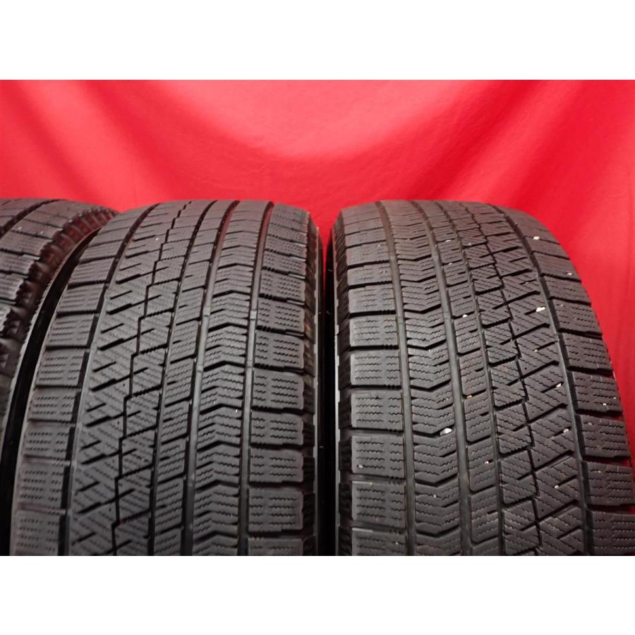 人気モデル お値打ち品】225/55R17 97Q スタッドレスタイヤ 4本セット 