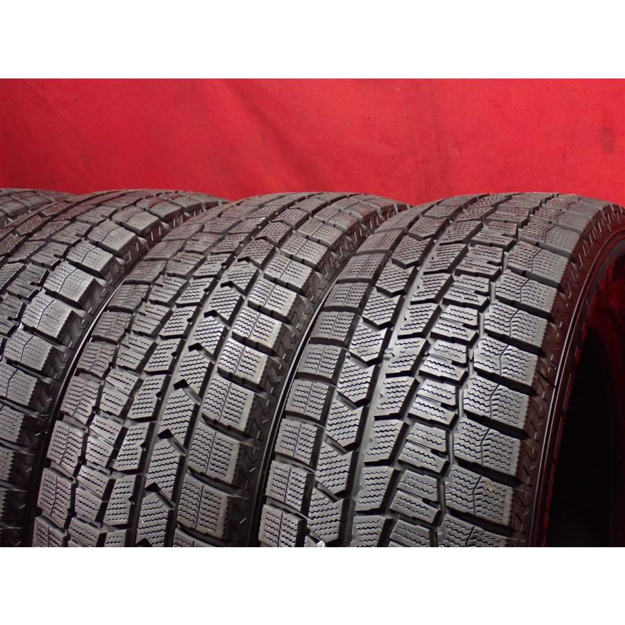 【激安 特価品】225/60R18 100Q スタッドレスタイヤ 4本セット《ダンロップ ウィンターマックス02 WM02》9.0/8.5分山 sta18の画像