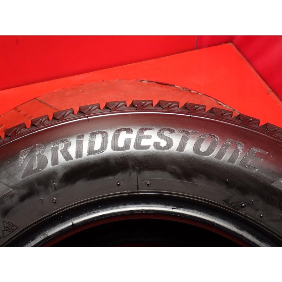 良品 希少サイズ】225/70R16 103Q スタッドレスタイヤ 4本セット