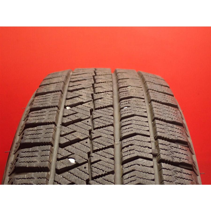 最終価格　西胆振　サビあり　ブリヂストン　冬タイヤ　175/65 R15 84Q BLIZZAK VRX2 175/65R15 84Q｜ブリヂストン タイヤオンラインストア