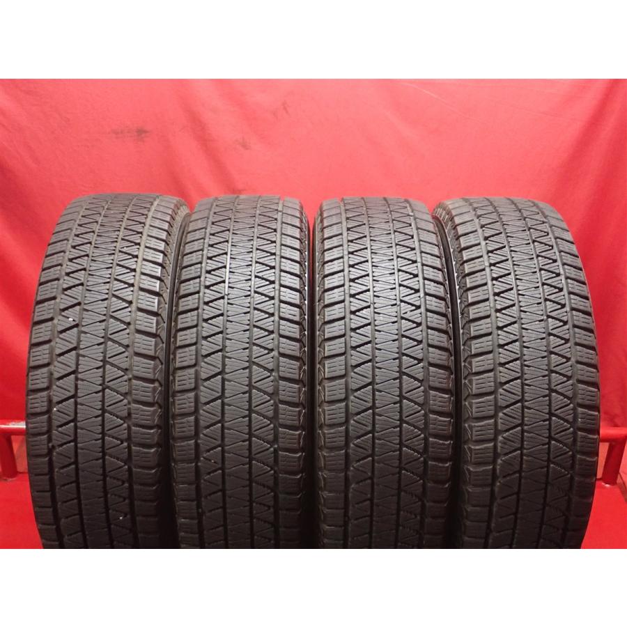 お値打ち】215/70R16 100Q 4本 冬用 スタッドレスタイヤ 