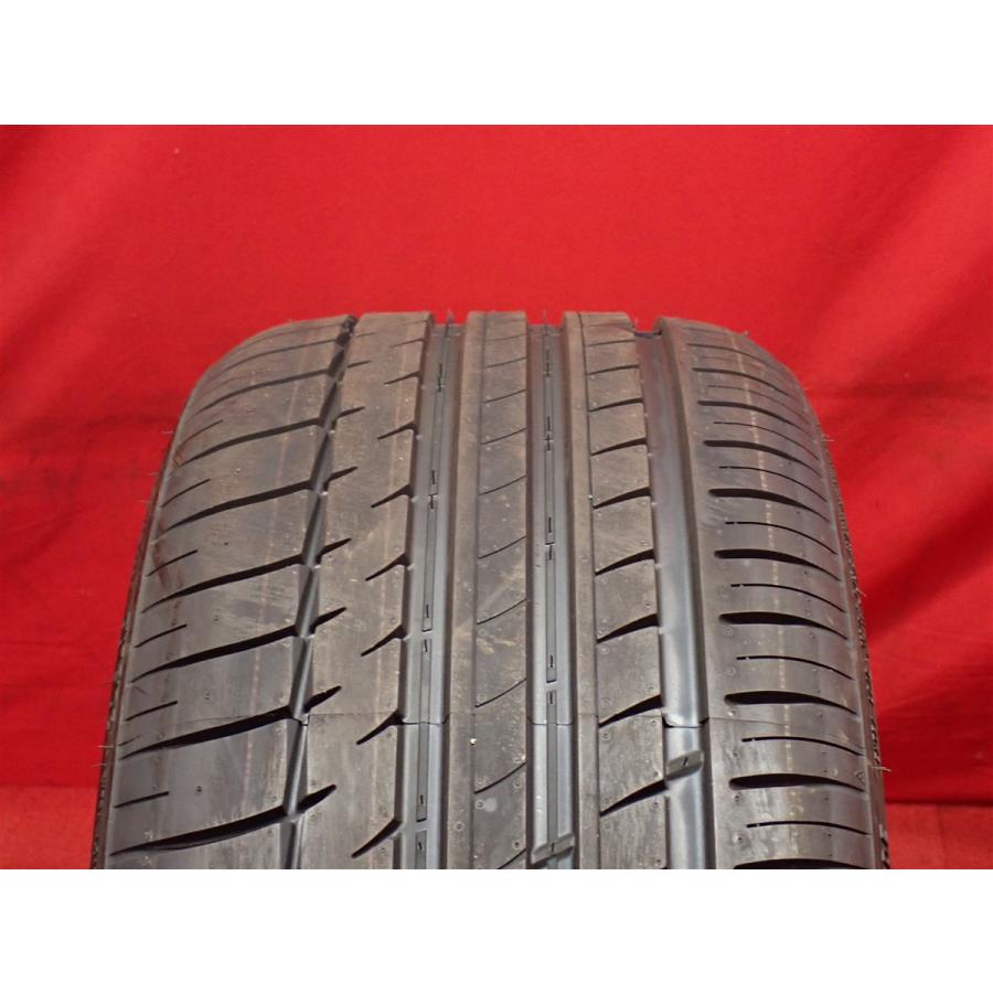 アジア格安】225/30R20 95Y 1本 夏タイヤ単品 《トライアングル 