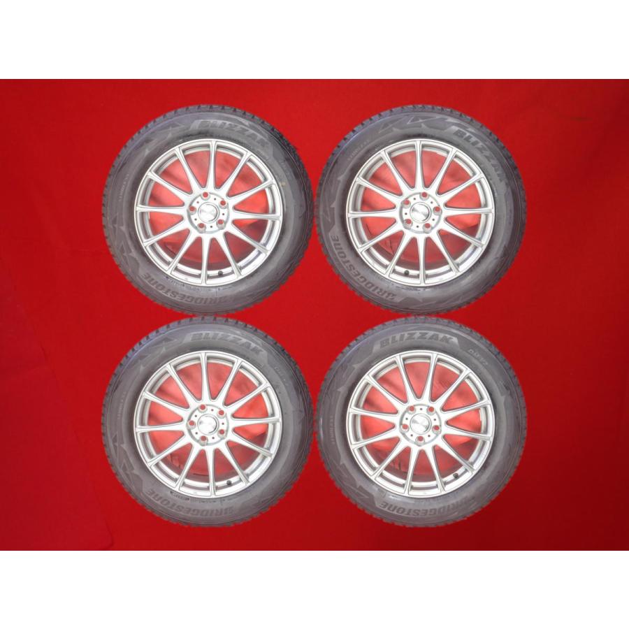 スタッドレス RAVRIONLUMIERE+ブリヂストンブリザックDM・V2 235/60R18 