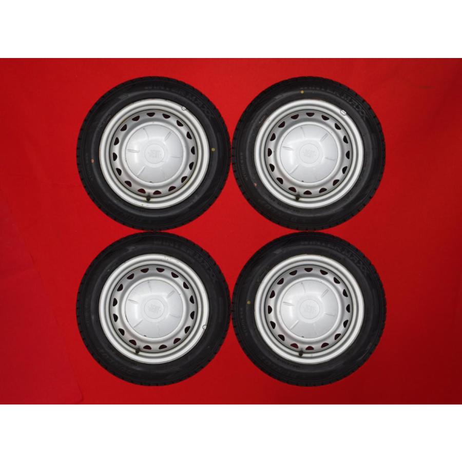 激安 4本SET】ダンロップ ウィンターマックス02 WM02 [185/60R15 84Q