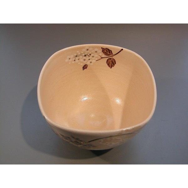 送料込【逢絢亭・新品】茶道具 茶碗 京焼 乾山 紫陽花の図 山川敦司 共箱入り 茶道具 抹茶茶碗 掛分 紫陽花（あじさい）絵、京焼 山川敦司作