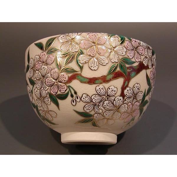 色絵桜花画　茶碗　清閑寺　杉田祥平　春 栗山園オンライン通販部 / 【出物】 色絵桜花画茶碗 清閑寺窯