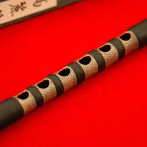 高麗笛　入門用 吹物 高麗笛 合竹製・樹脂製 高麗笛 煤竹調合竹・紐巻 | 武蔵野楽器