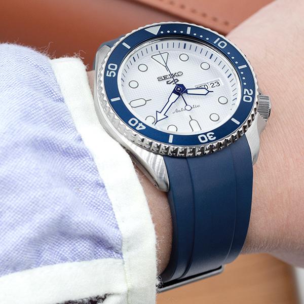 22mm Crafter Blue CB10-F 時計ベルト FKMラバー ネイビーブルー