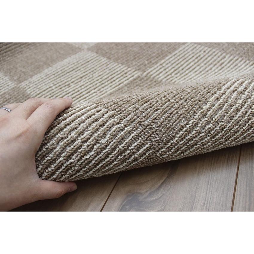 カーペット 10畳 ラグ 絨毯 じゅうたん マス柄 抗菌 防臭 折り畳み 白 アイボリー ブラウン OSH (フィオーレ10畳) 江戸間１０畳 352&times;440cm