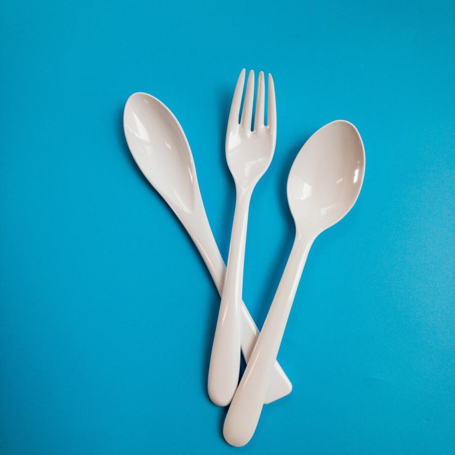 スプーン 18cm プラスチック 電子レンジ 食洗機対応 Basicシリーズ