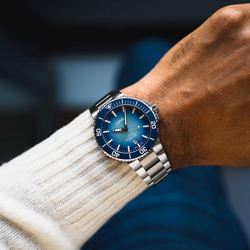 オリス 腕時計 アクイス ORIS 自動巻き レイクバイカル リミテッド  