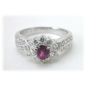 Pt プラチナ ルビーダイヤモンドリング ダイヤ取り巻きデザイン指輪