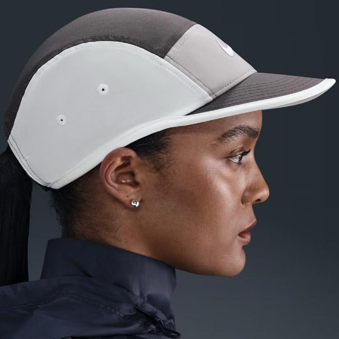 NIKE（ナイキ） フライ Dri-FIT アンストラクチャード スウッシュ