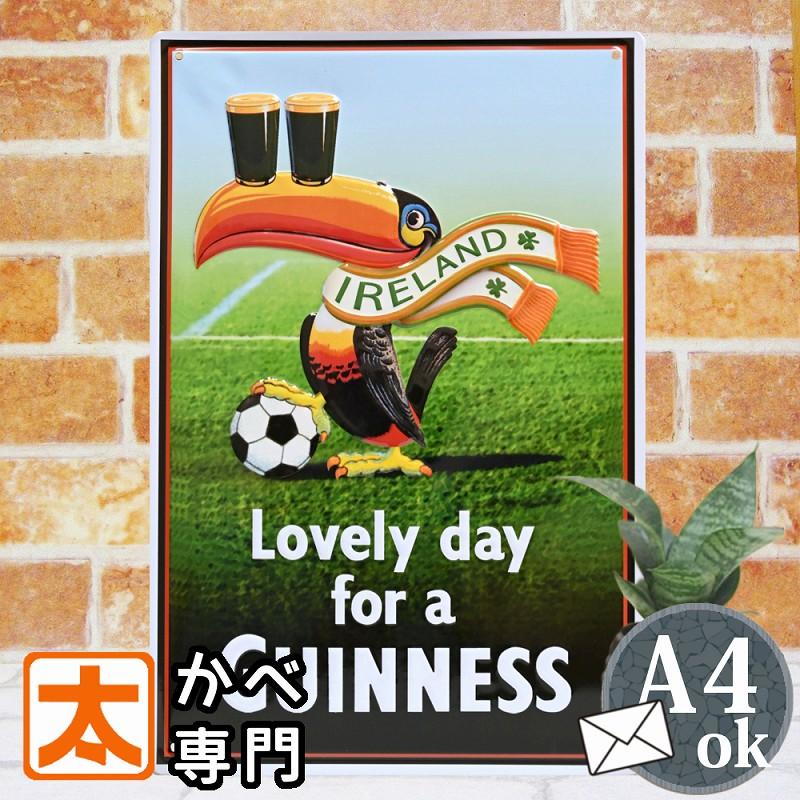 ブリキ看板e ギネスビール サッカー トゥーカン ポスター 絵 壁掛け