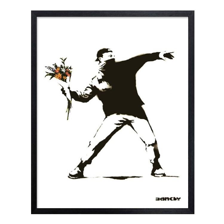 正規ライセンス バンクシー Banksy アートフレーム53 Molotov 花束を投げる男性 アートポスター 北欧 絵画 戦争反対 平和 内戦 紛争 無機質 白黒 F53 Bank Mo アートパネル 太陽雑貨ren 通販 Yahoo ショッピング