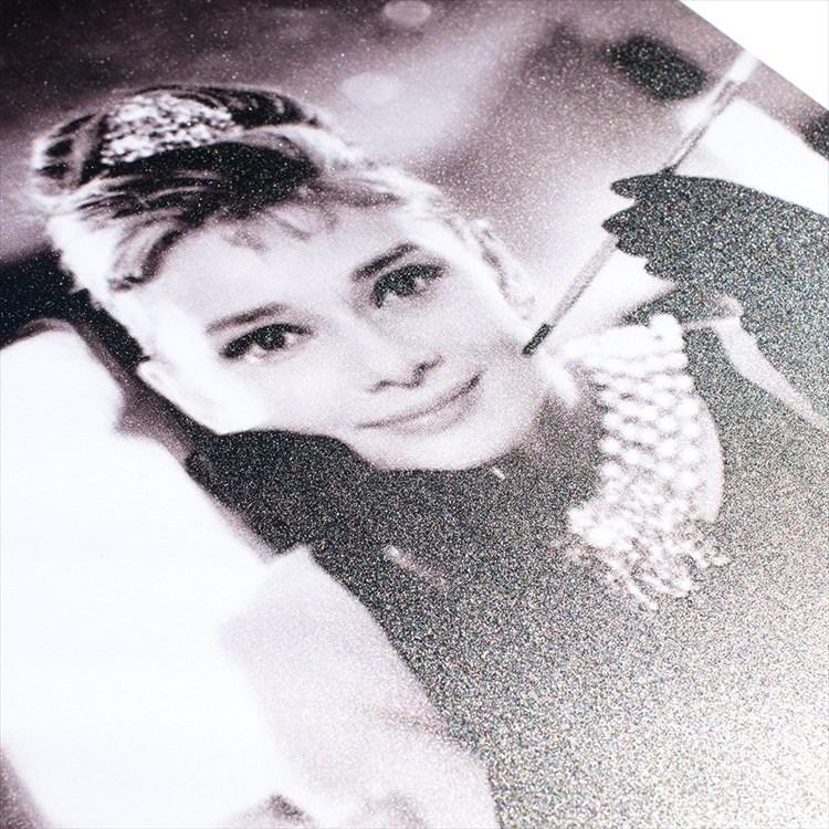 オードリーヘップバーン ポスター ブリキ看板k Cs アートパネル オードリーヘプバーン 絵画 グッズ インテリア イラスト 女優 白黒 モノクロ K Aud Cs アートパネル 太陽雑貨ren 通販 Yahoo ショッピング