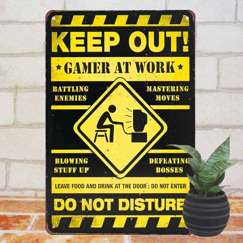 黒幕ゲーム　サインポスター スマホRPG「ミリオンモンスター」で声優「芹澤優」さんの 直筆サイン