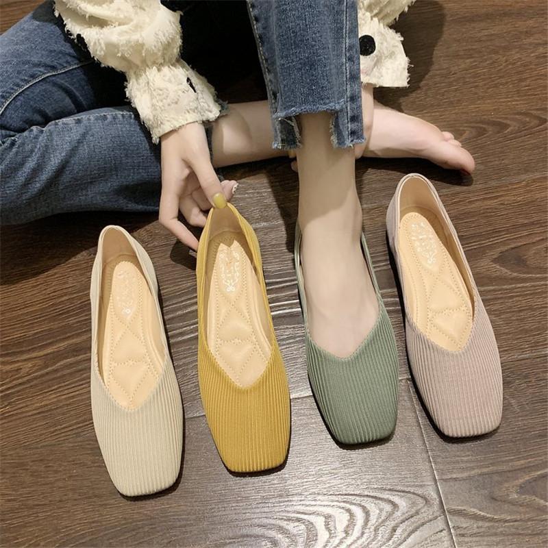 THE ROW レディース シューズ スクエアトゥ 国内発送 THE ROW♡ スクエア Tストラップ バレエシューズ (The Row