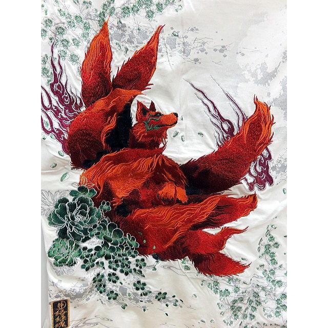 絡繰魂 粋  和柄　半袖Tシャツ　極・九尾の狐刺繍　カラクリ魂 絡繰魂 粋 和柄 半袖Tシャツ 極・九尾の狐刺繍 カラクリ魂