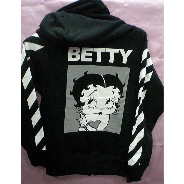 ローブローナックル X BETTYBOOP 　トレーナー  LOW BLOW KNUCKLE ローブローナックル X BETTYBOOP トレーナー LOW BLOW KNUCKLE