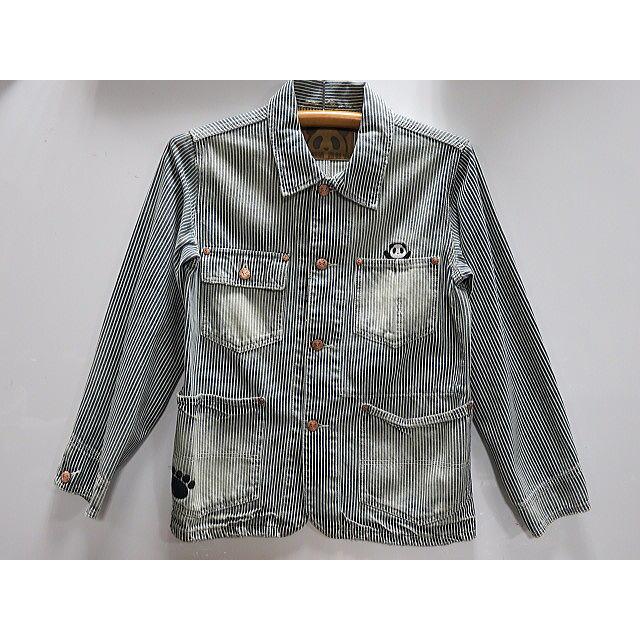 PANDIESTA JAPAN　デニムジャケット　のぞきパンダ刺繍　パンディエスタ PANDIESTA JAPAN デニムジャケット のぞきパンダ刺繍 パンディエスタ