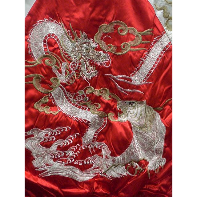 スカジャン つづき龍虎 日本製本格刺繍のスカジャン : takafuku1915