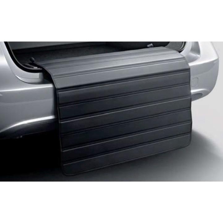 純正品 リアバンパーカバー MercedesBenz純正アクセサリー W222 S